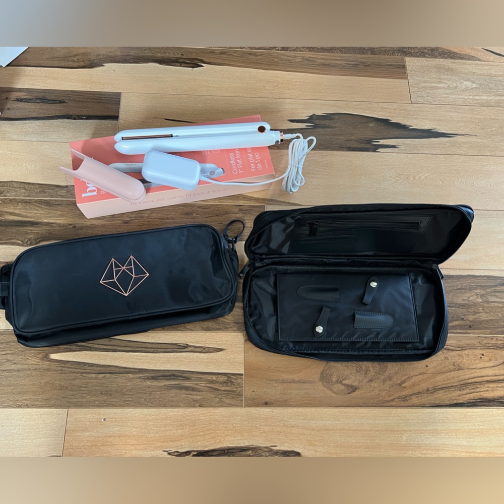 Lunata Belissa cordless flat iron